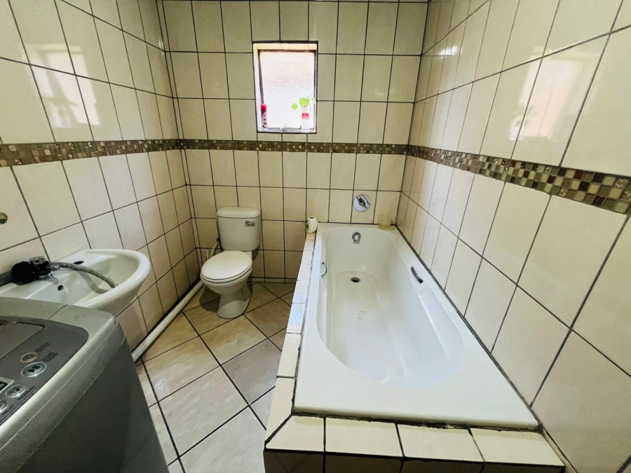 3 Bedroom Property for Sale in Rocklands Free State